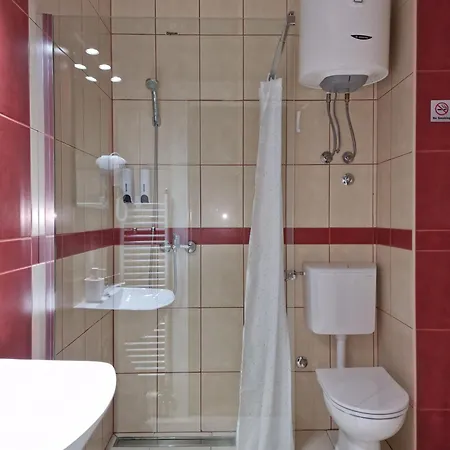 I Sobe Park * Apatin