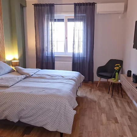 I Sobe Park 아파틴