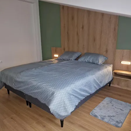 Lejlighed I Sobe Park *